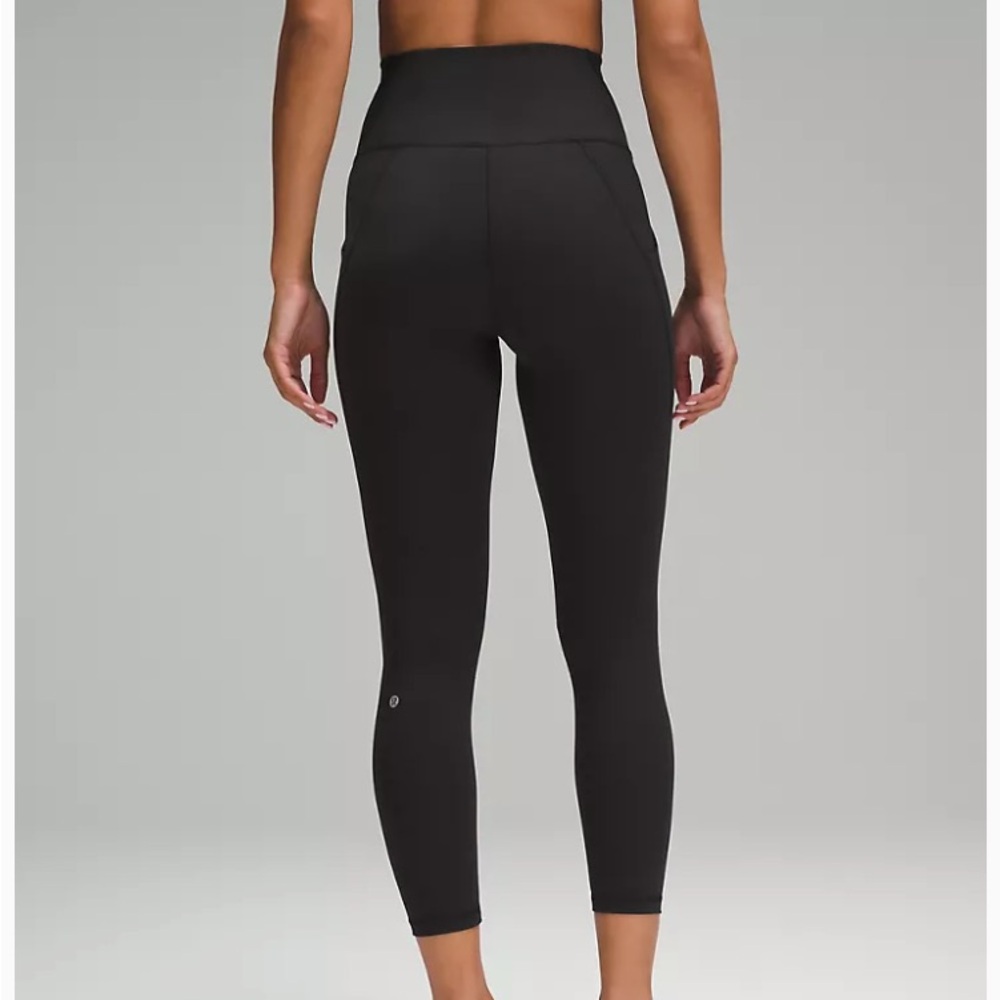 •LuLuLemon• Wunder Train/Speed Up pocket legging